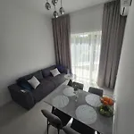 Grand Deluxe